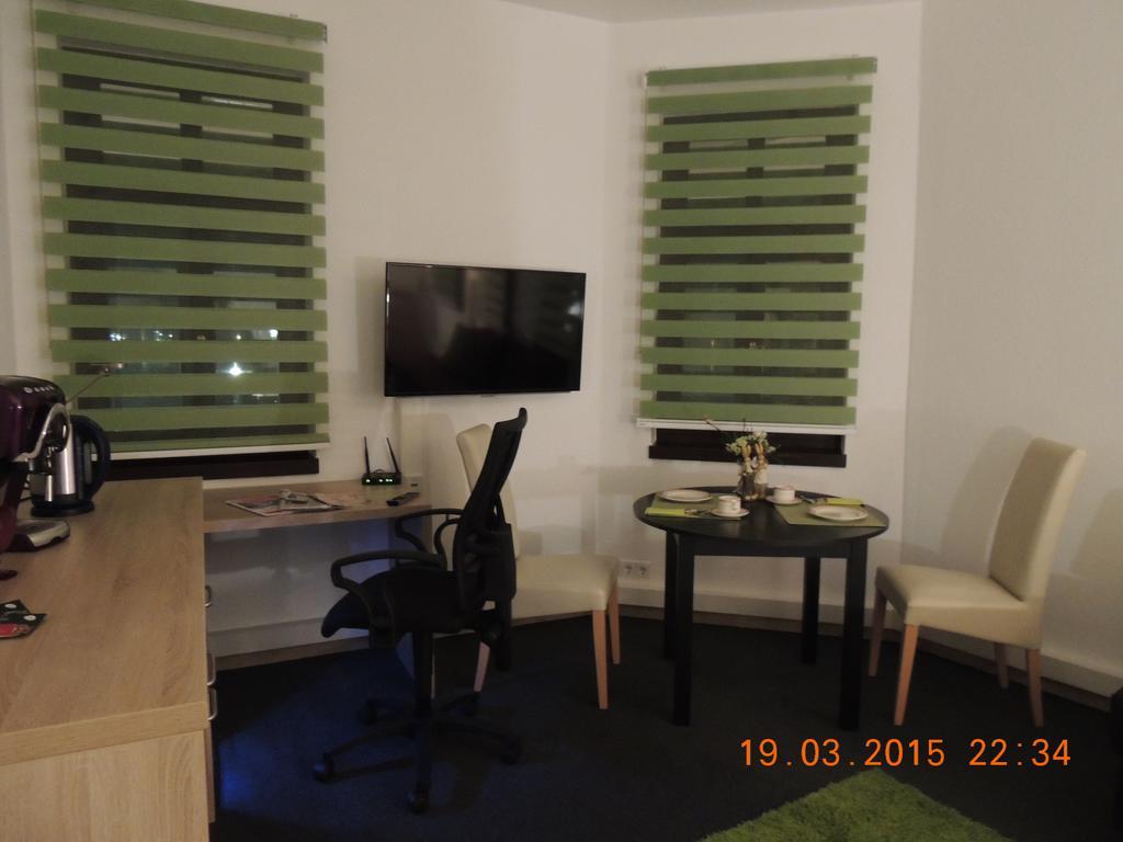Ratsstube Blasius Hotel Merzig Room photo